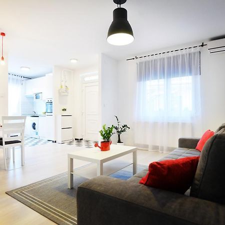 Enjoy Apartman Eger Extérieur photo