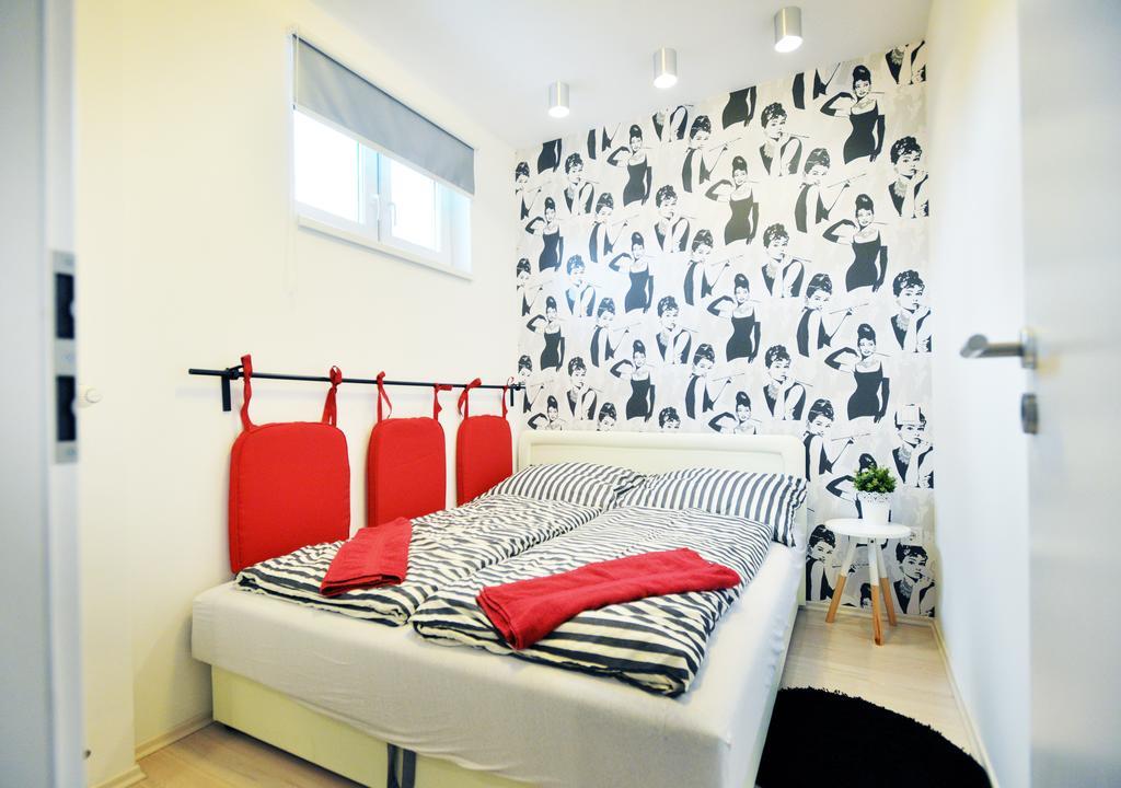 Enjoy Apartman Eger Extérieur photo