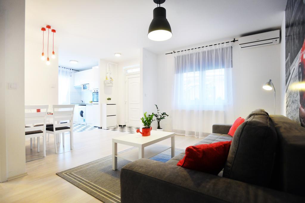 Enjoy Apartman Eger Extérieur photo